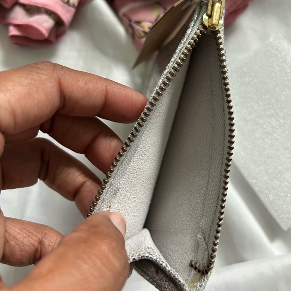 West Elm | luxe leather zipper case pouch - Picture 4 of 9